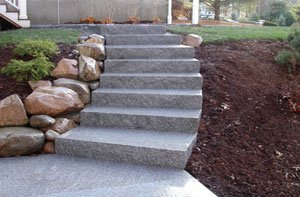 Escalier de granit gris